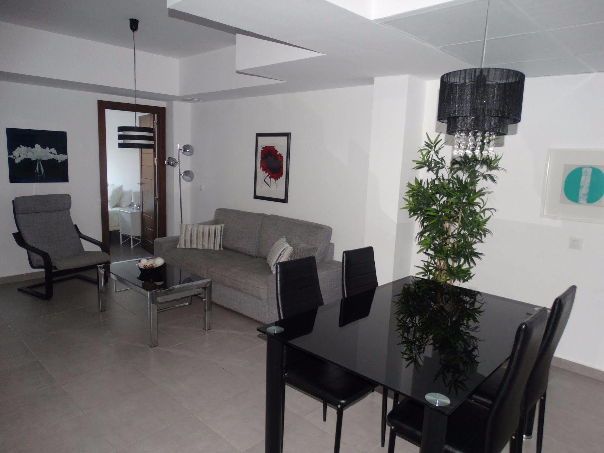 Malaga Apartamentos - Nuno Gomez, 24 Ngoại thất bức ảnh