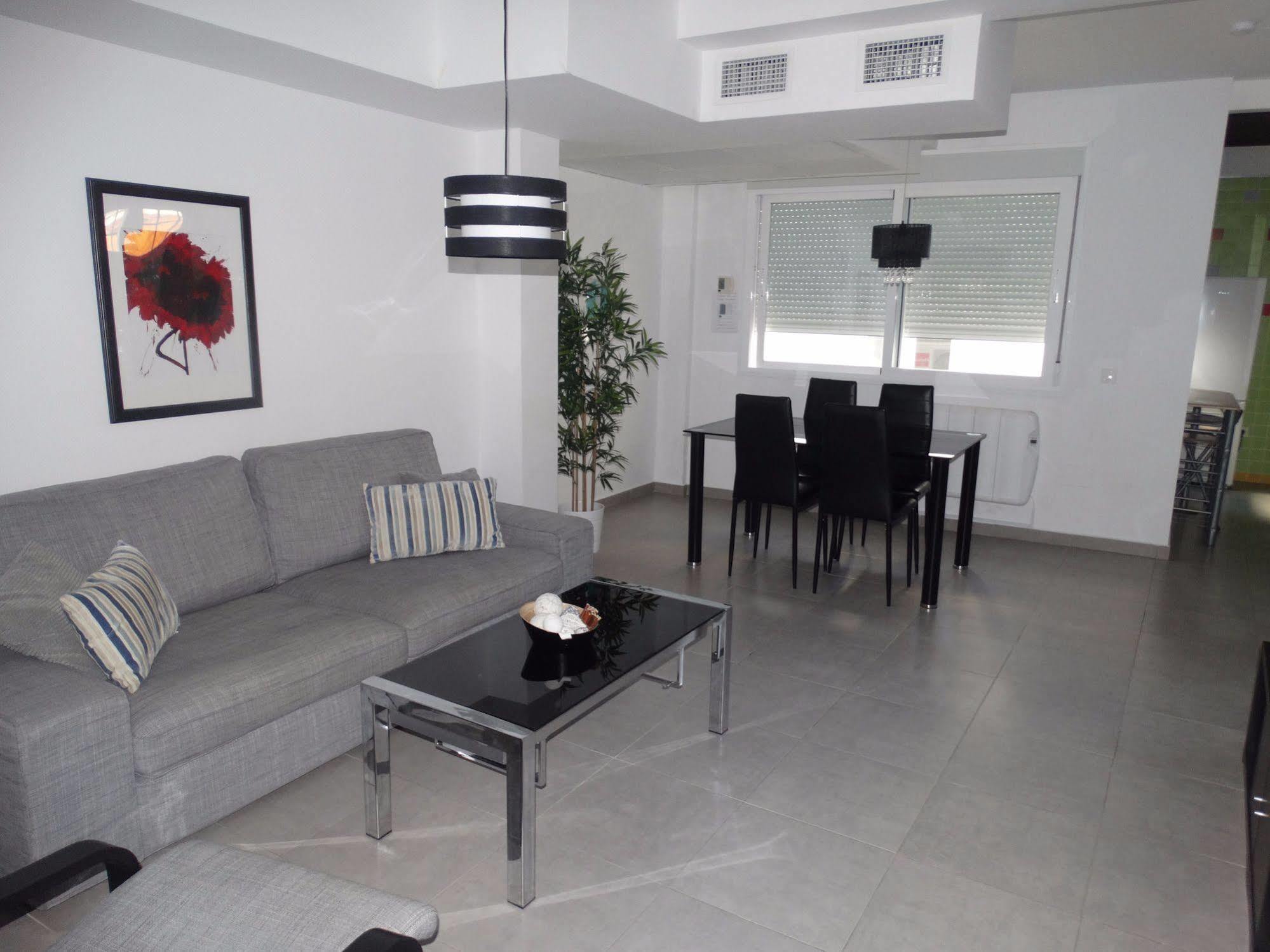 Malaga Apartamentos - Nuno Gomez, 24 Ngoại thất bức ảnh
